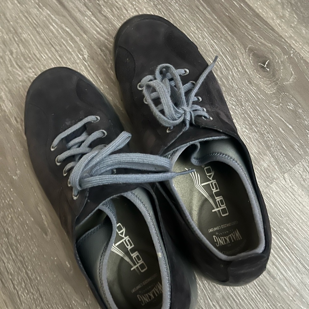Dansko Women's Elise Navy/Blue Sneakers